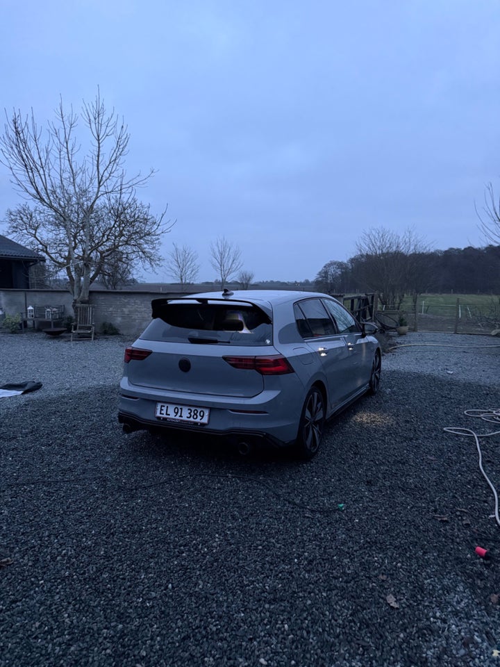 VW Golf VIII 1,4 GTE DSG 5d