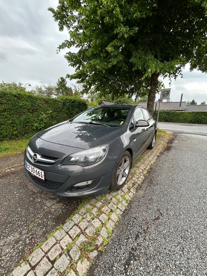 Opel Astra 1,7 CDTi 110 Enjoy eco 5d