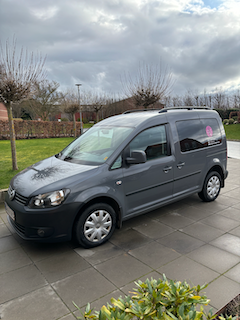 VW Caddy 1,6 TDi 102 Trendline BMT 7prs 5d