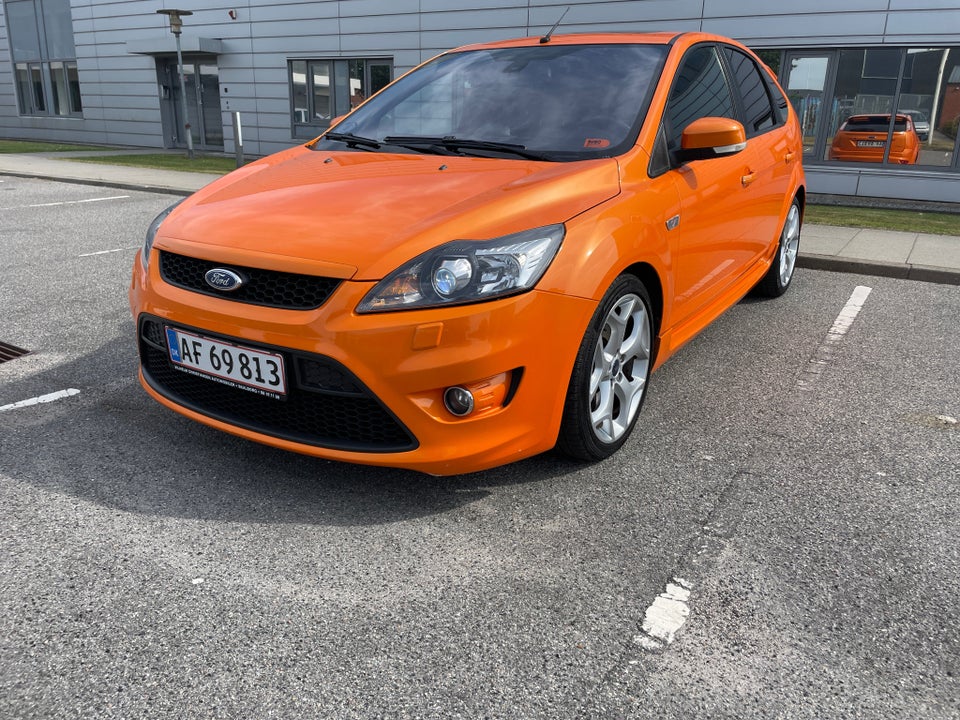 Ford Focus 2,5 ST 5d