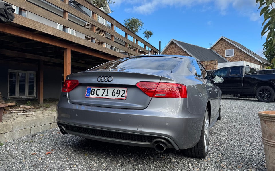 Audi A5 1,8 TFSi 144 S-line Sportback Multitr. 5d