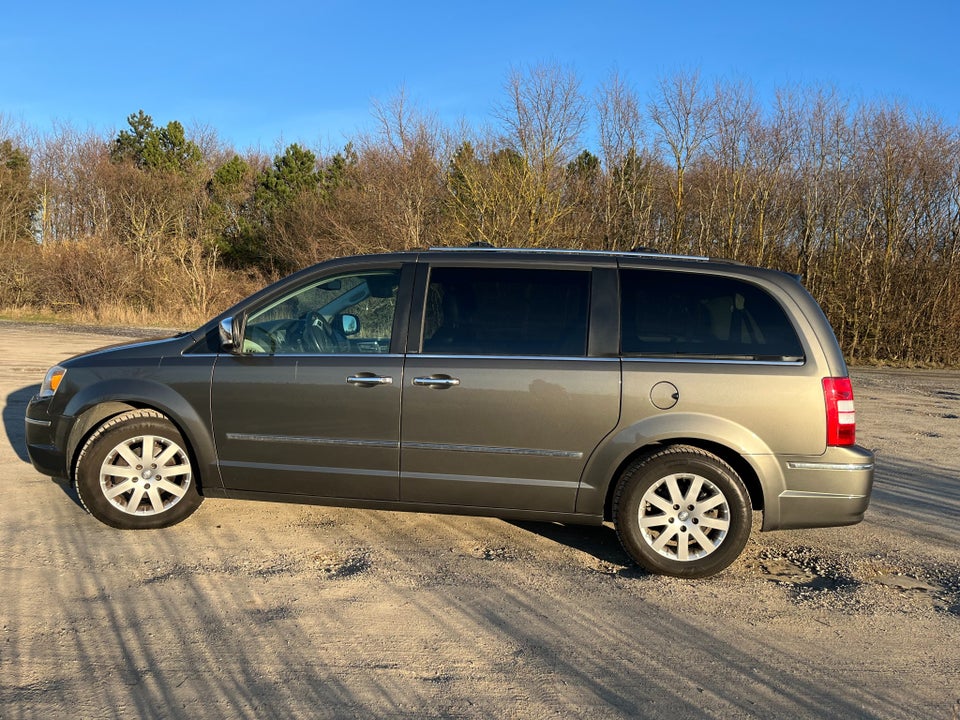 Chrysler Grand Voyager 2,8 CRD 163 Limited aut. 5d