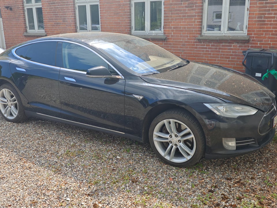 Tesla Model S 85D 5d