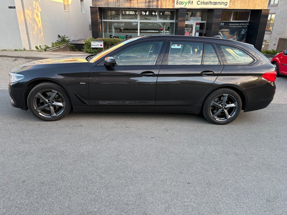BMW 520d 2,0 Touring Sport Line aut. 5d