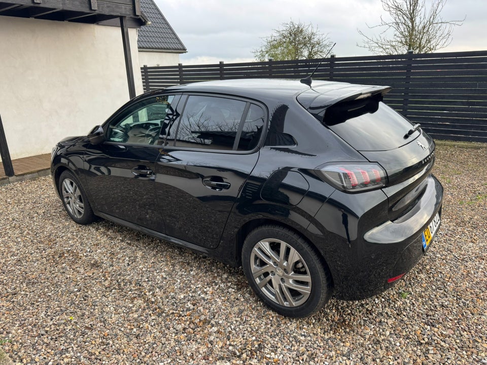 Peugeot 208 1,2 PureTech 100 Platin Sport EAT8 Van 5d