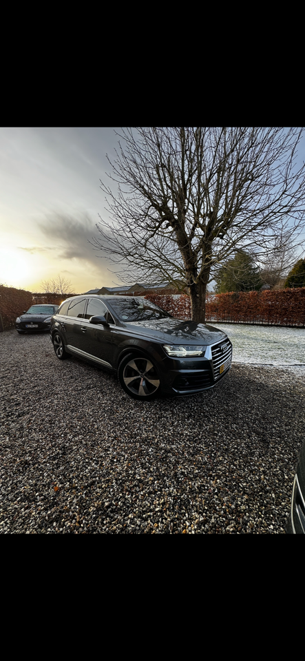 Audi Q7 3,0 TDi 272 S-line quattro Tiptr. Van 5d