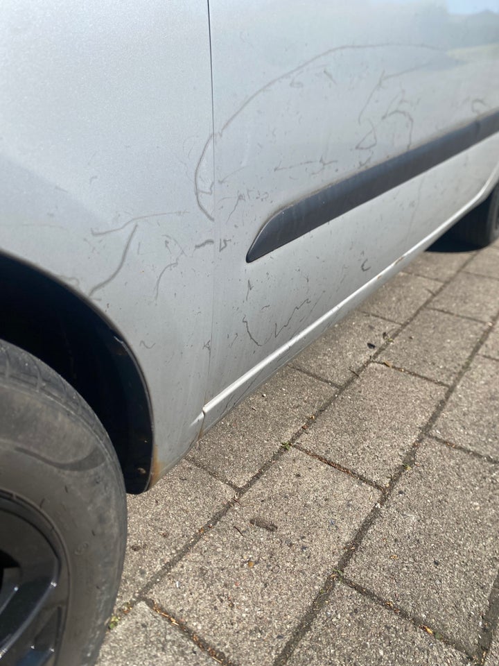 Hyundai i10 1,1 Classic 5d