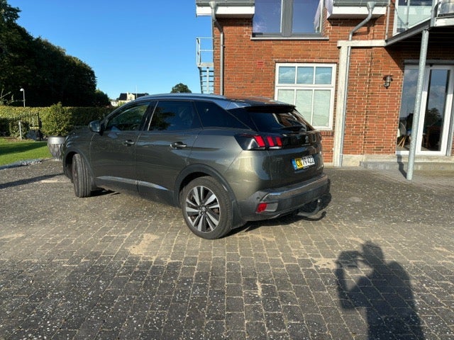 Peugeot 3008 1,6 BlueHDi 120 Allure Van 5d