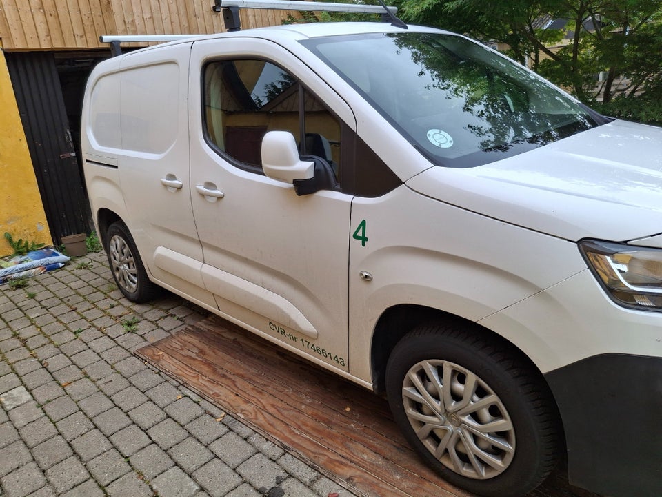 Citroën Berlingo 1,5 BlueHDi 130 L2 MasterLine EAT8 Van