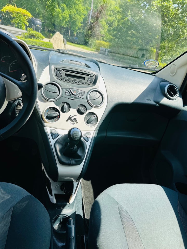 Ford Ka 1,2 Titanium 3d