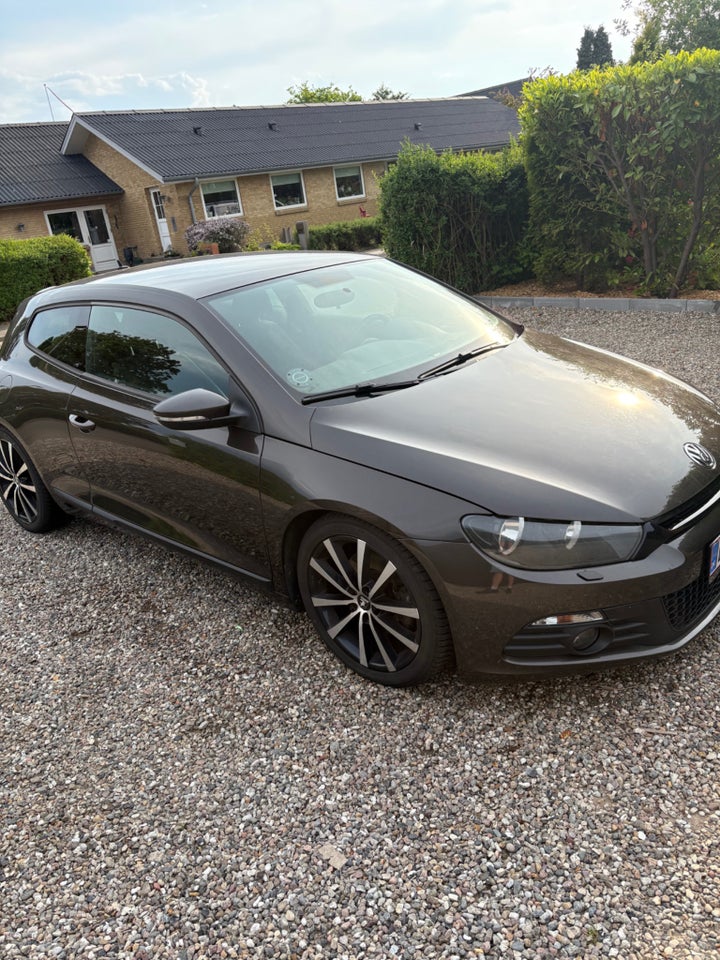 VW Scirocco 2,0 TSi 210 Sport DSG 3d