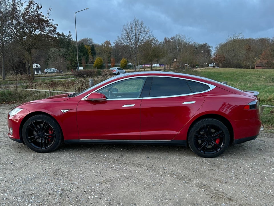 Tesla Model S 85 5d