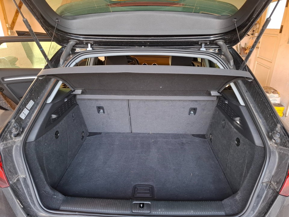 Audi A3 40 TFSi Sport Limited Sportback S-tr. 5d