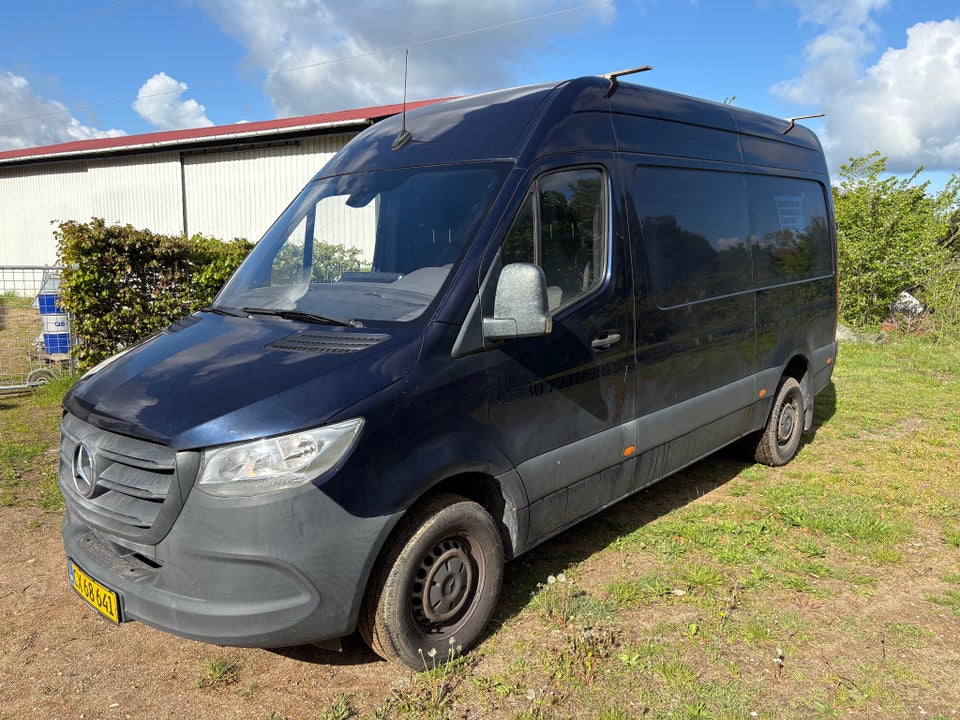 Mercedes Sprinter 319 3,0 CDi A2 Kassevogn aut. RWD
