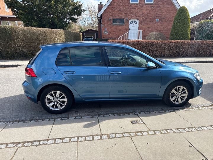 VW Golf VII 1,4 TSi 125 Comfortline DSG BMT 5d