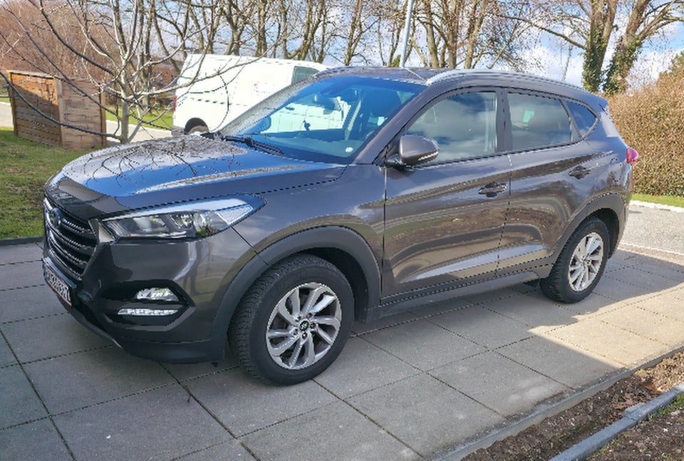 Hyundai Tucson 1,7 CRDi 141 Trend DCT 5d