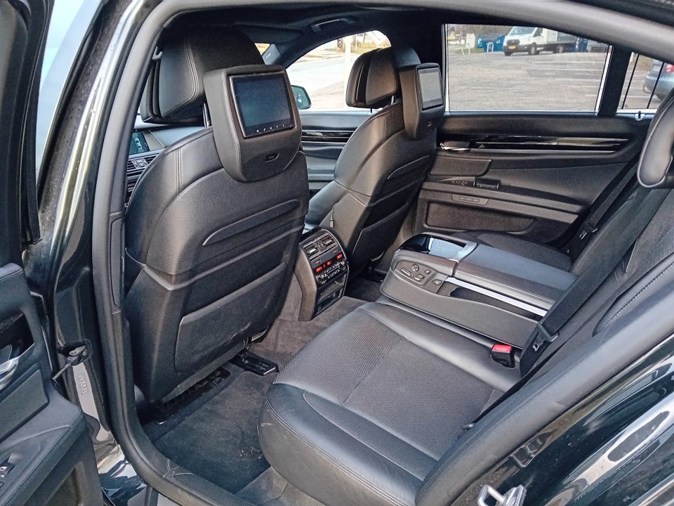 BMW 740d 3,0 Individual Steptr. 4d