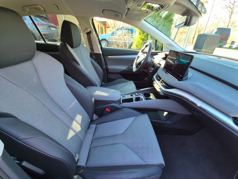 Skoda Enyaq 60 iV Premium 5d