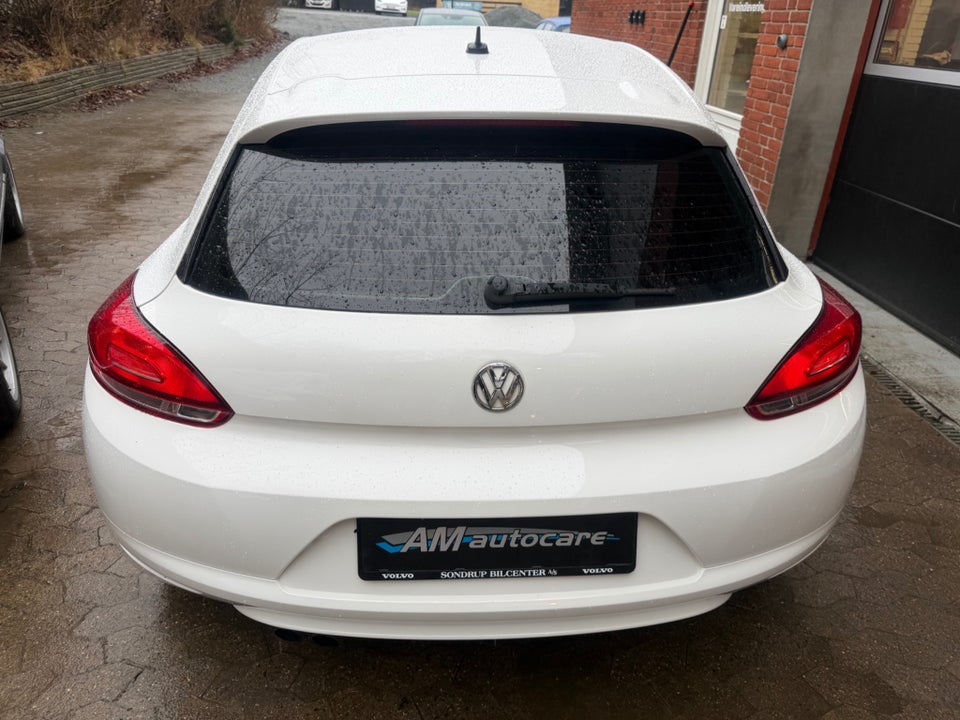 VW Scirocco 2,0 TDi 140 Sport DSG 3d