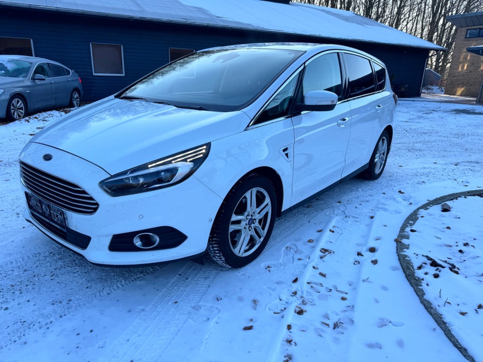 Ford S-MAX 2,0 TDCi 150 Titanium aut. 7prs 5d