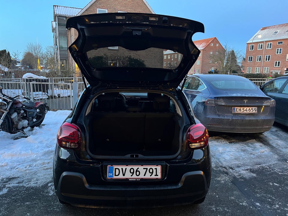 Citroën C3 1,2 PureTech 83 Carré Premiere Pack 5d