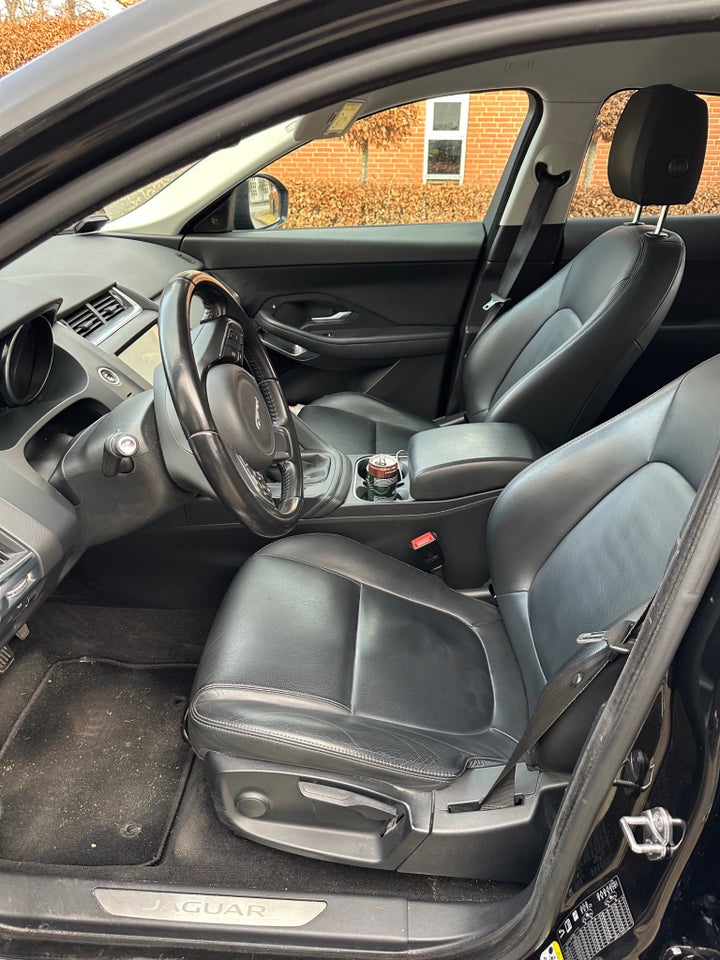 Jaguar E-Pace 2,0 D150 5d