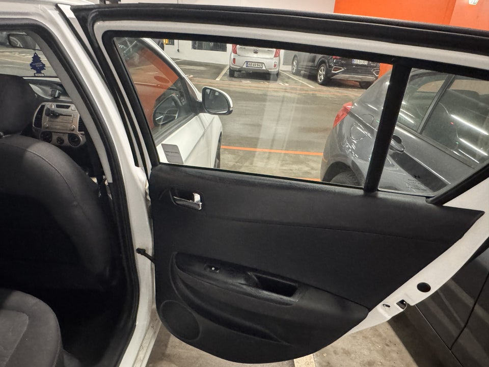 Hyundai i20 1,25 Comfort 5d