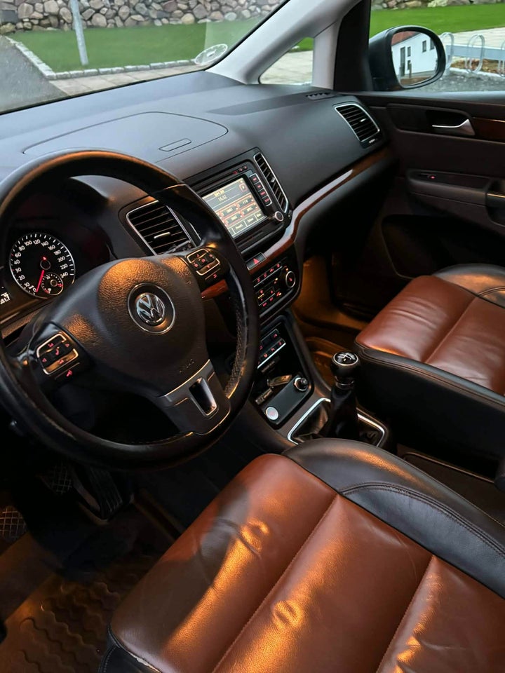 VW Sharan 2,0 TDi 170 Highline DSG 7prs 5d