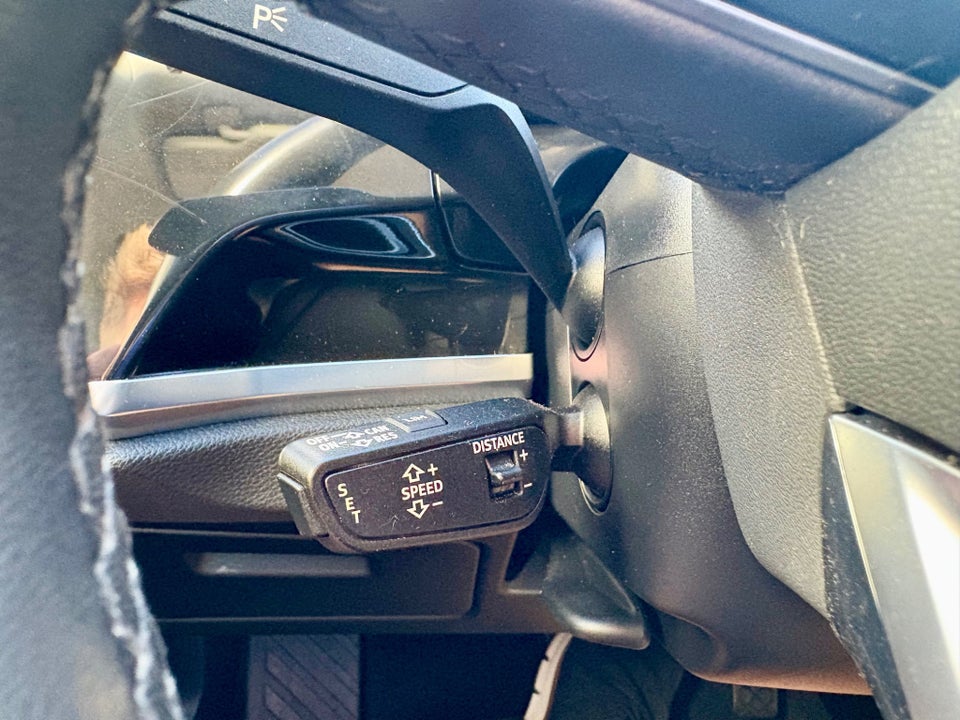 Audi Q3 45 TFSi e Attitude plus S-tr. 5d