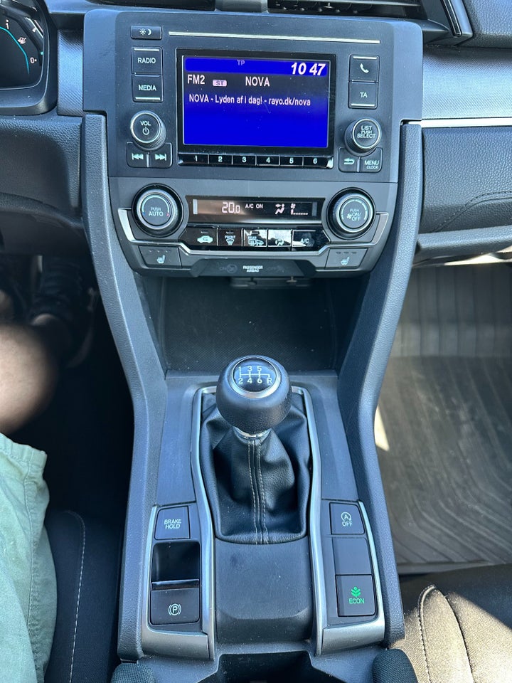 Honda Civic 1,0 VTEC Turbo Comfort 5d