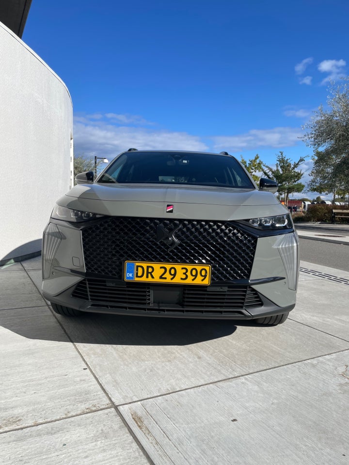 DS DS 7 1,6 E-Tense Performance Line+ EAT8 Van 5d