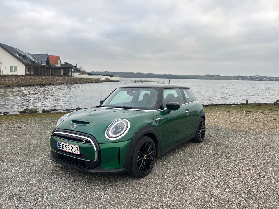 MINI Cooper SE Trim S 3d