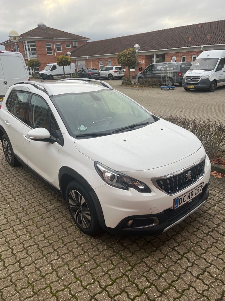 Peugeot 2008 1,2 VTi 82 Allure 5d