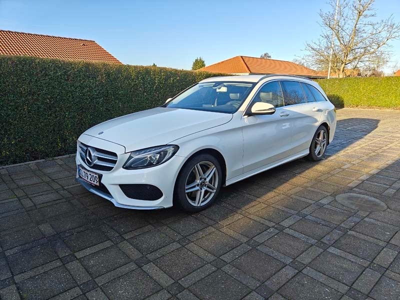 Mercedes C220 d 2,2 AMG Line stc. aut. 5d