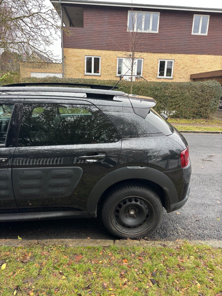 Citroën C4 Cactus 1,6 BlueHDi 100 Cool Comfort 5d