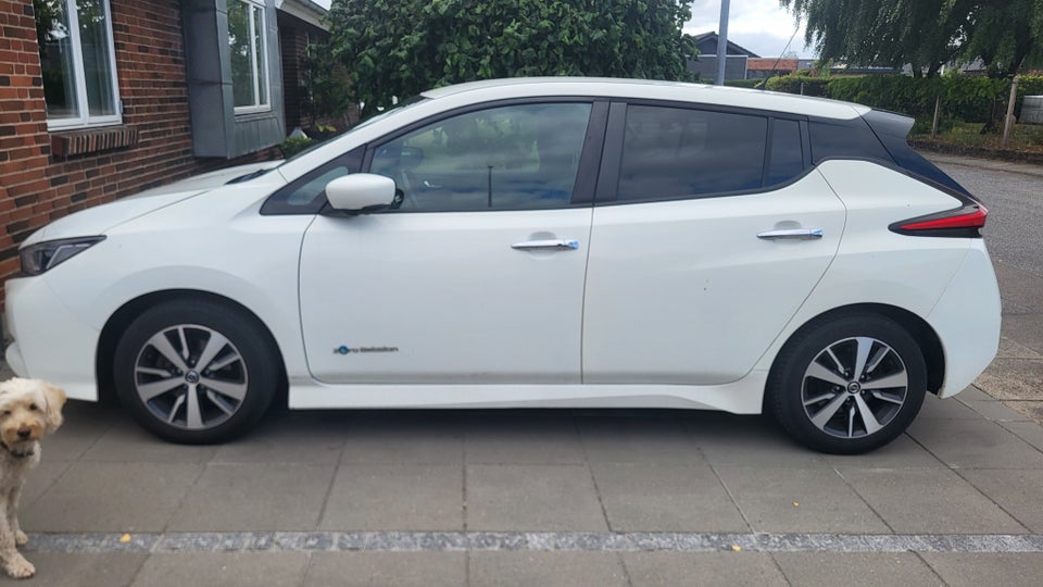 Nissan Leaf 40 Tekna 5d