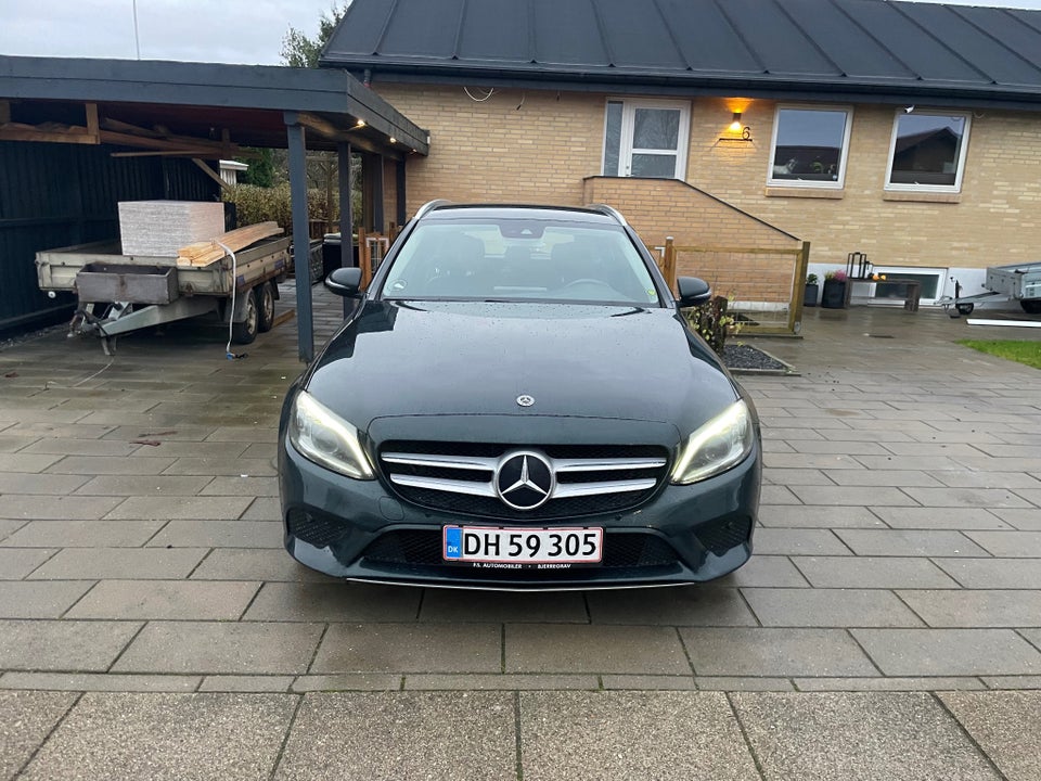 Mercedes C220 d 2,0 Advantage stc. aut. 5d