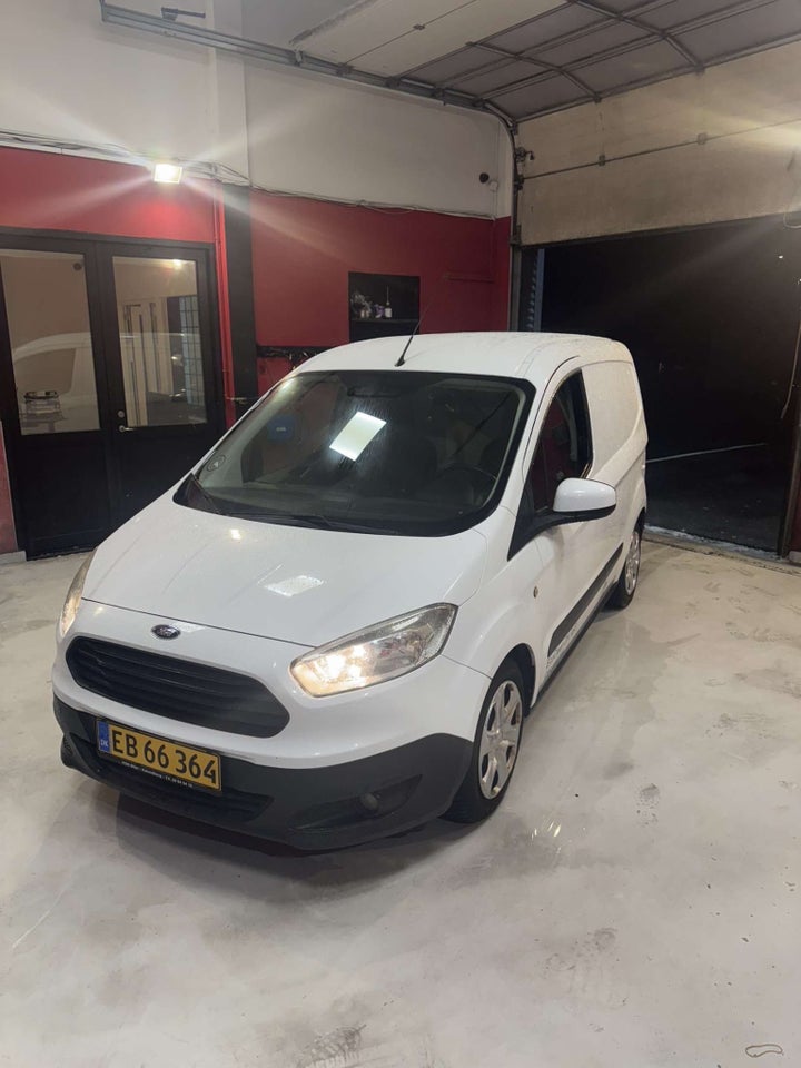 Ford Transit Courier 1,5 TDCi 75 Trend Van 4d