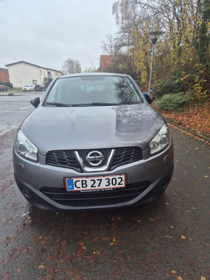 Nissan Qashqai 1,6 Acenta 5d