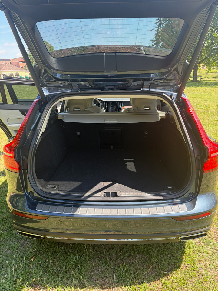 Volvo V60 2,0 D4 190 Inscription aut. 5d
