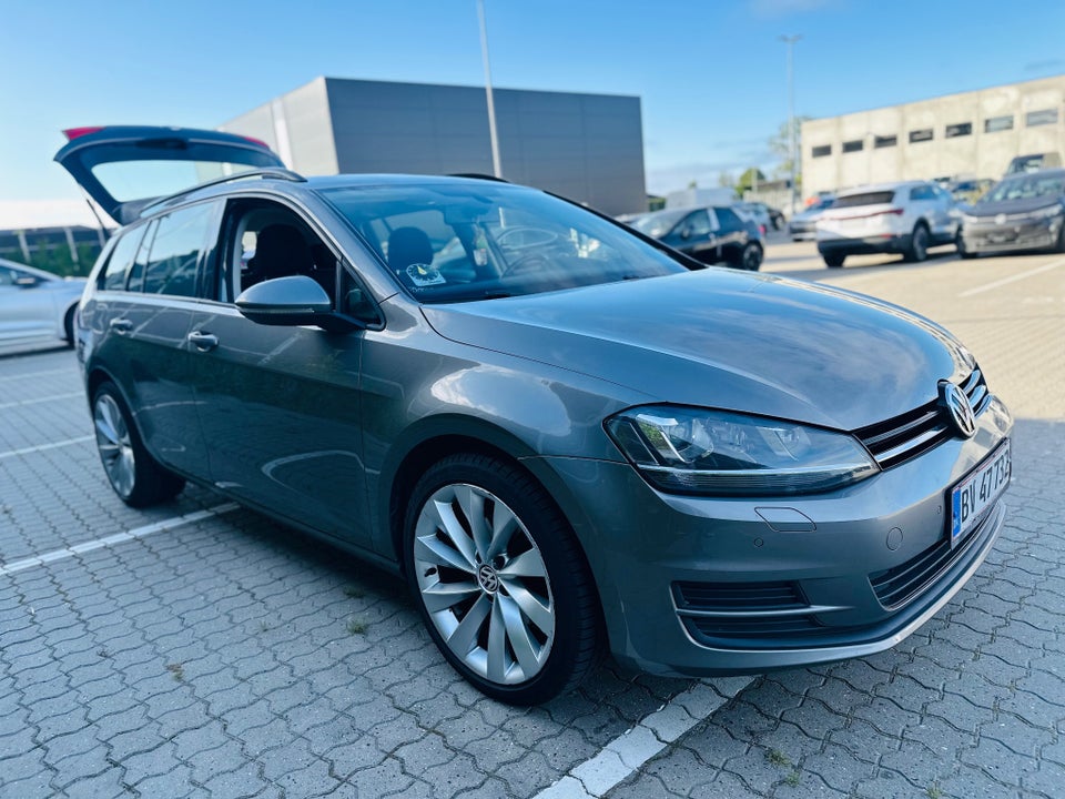 VW Golf VII 1,6 TDi 110 Trendline 5d