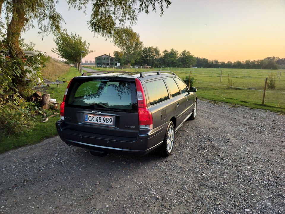 Volvo V70 2,4 140 Classic 5d