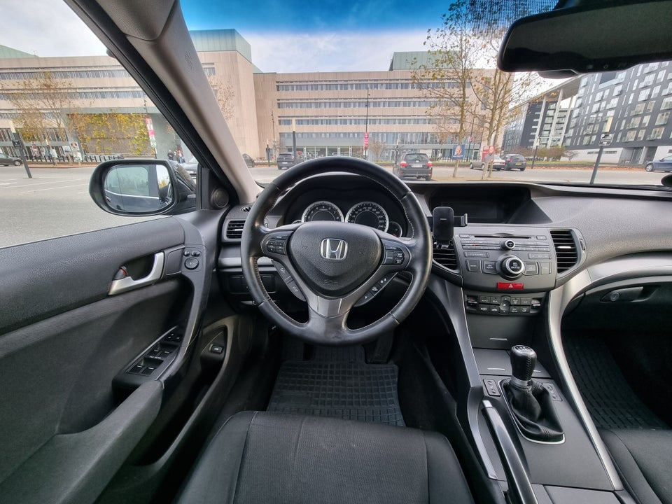 Honda Accord 2,0 Lifestyle 4d