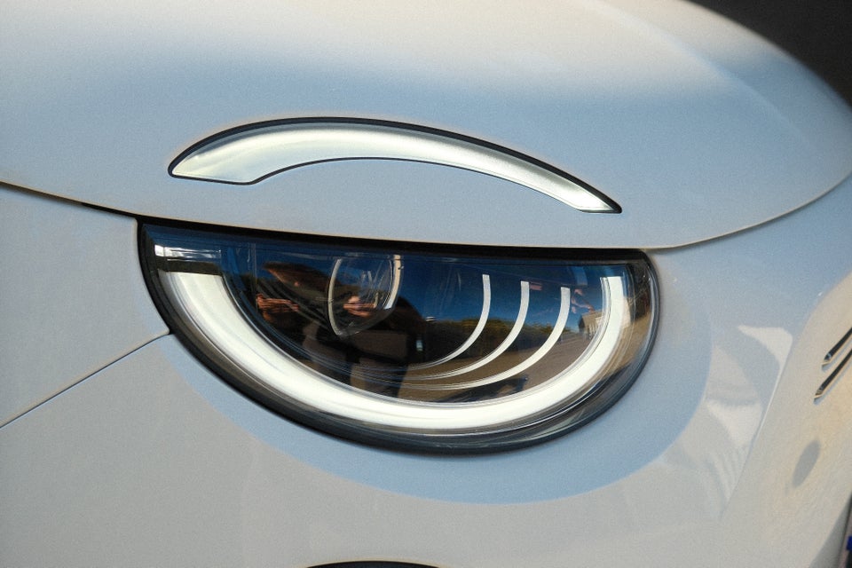 Fiat 500e 42 la Prima by Bocelli 3d