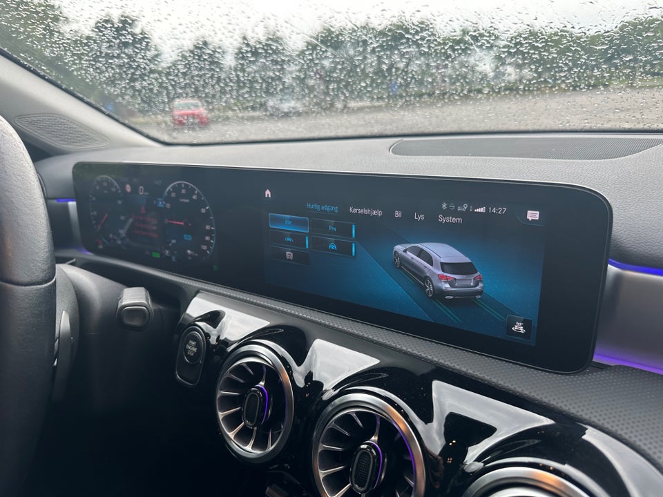 Mercedes A250 e 1,3 Progressive Line aut. Van 5d