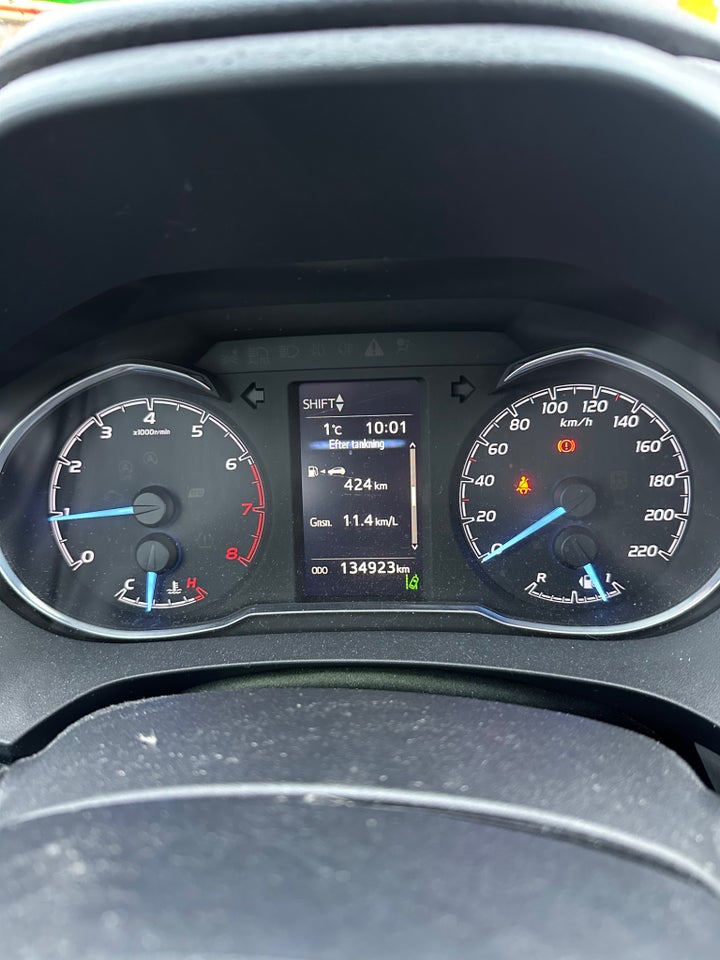 Toyota Yaris 1,0 VVT-i T2 Van 5d