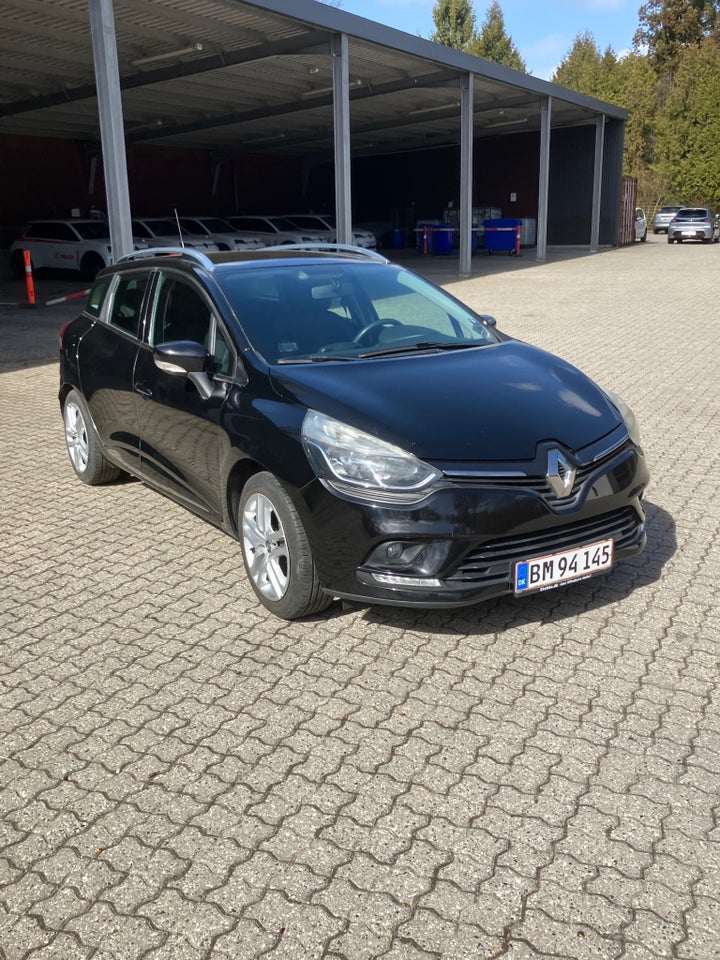Renault Clio IV 0,9 TCe 90 Expression Sport Tourer 5d