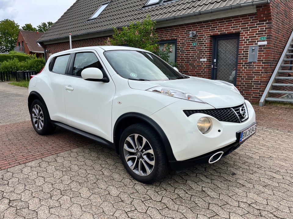 Nissan Juke 1,6 Acenta 5d