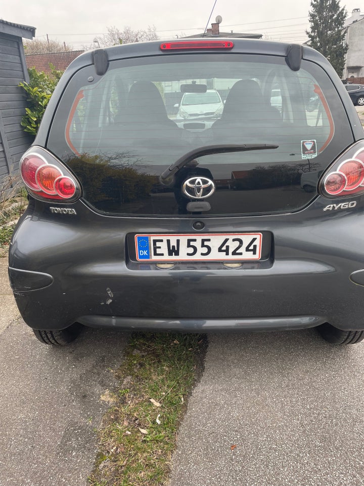 Toyota Aygo 1,0 Plus Silver Line 5d