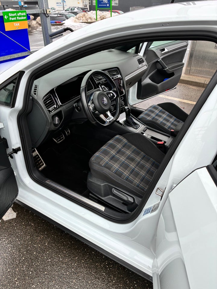 VW Golf VII 1,4 GTE DSG 5d